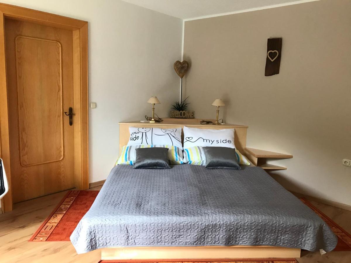 Gaestehaus Hanser Вирген Екстериор снимка